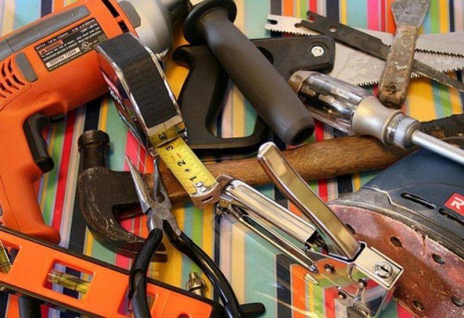 Как правильно выбрать инструменты для ремонта квартиры