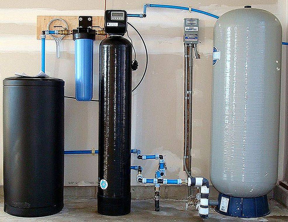 Какие фильтры для скважин лучше очищают воду от железа?
