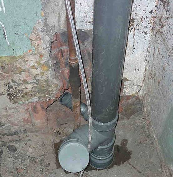 Как производится замена канализационного стояка в квартире