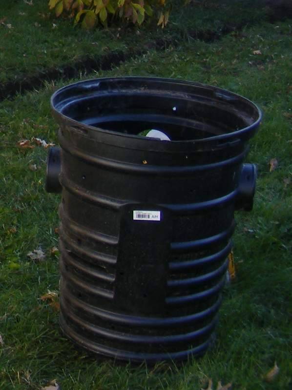 Перепадные колодцы – особенности устройства и материалы для канализационных сооружений