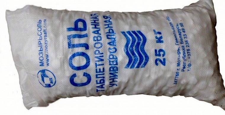 Соль таблетированная для водоочистки (25 кг) - преимущества, применение и разновидности