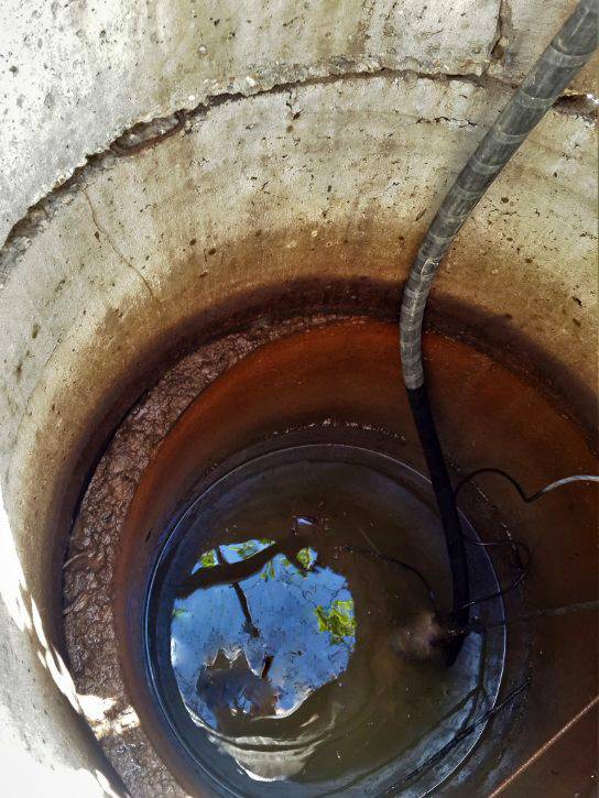Мутная вода из скважины – причины и что делать, если из скважины идет мутная вода