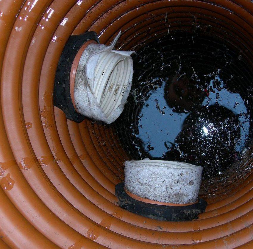Дренажный пластиковый колодец своими руками для канализации.